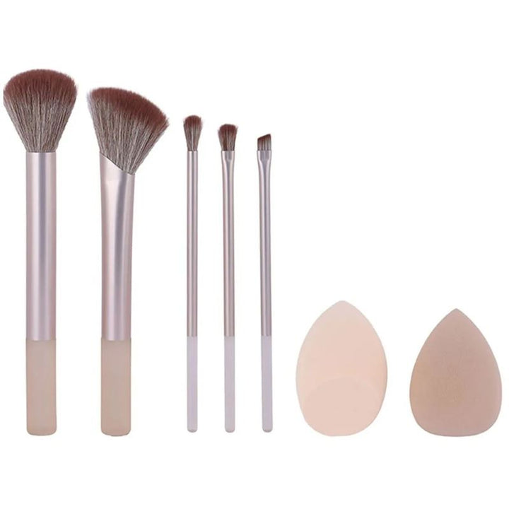 Technique PRO Essential Makeup Brush & Sponge Set (7611)