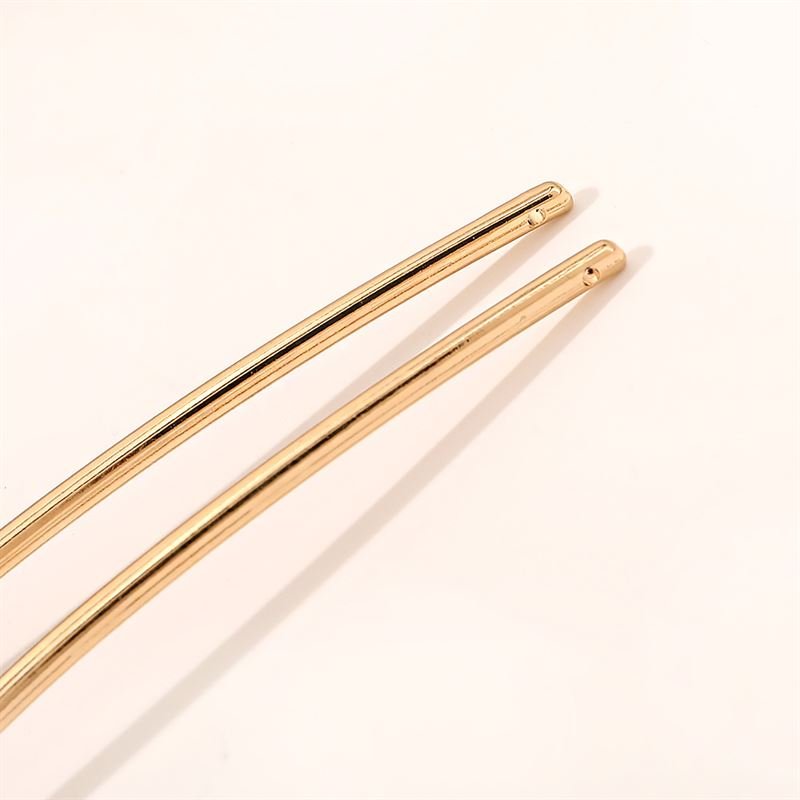 Chris Rubin Emely Hairpin - White - Hair Accessories | Fashiongirl