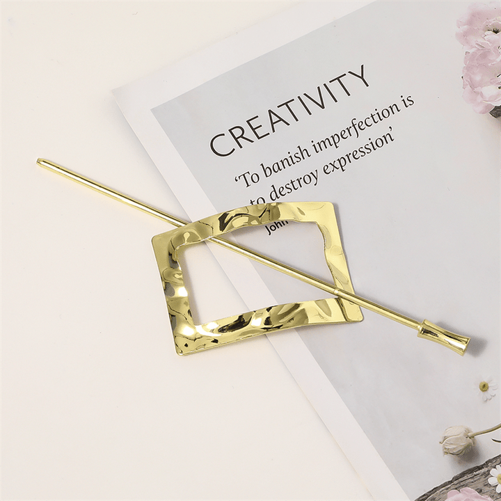 Chris Rubin Nova Rectangle Slide Buckle Hair Claw – Gold – Haaraccessoires | Fashiongirl