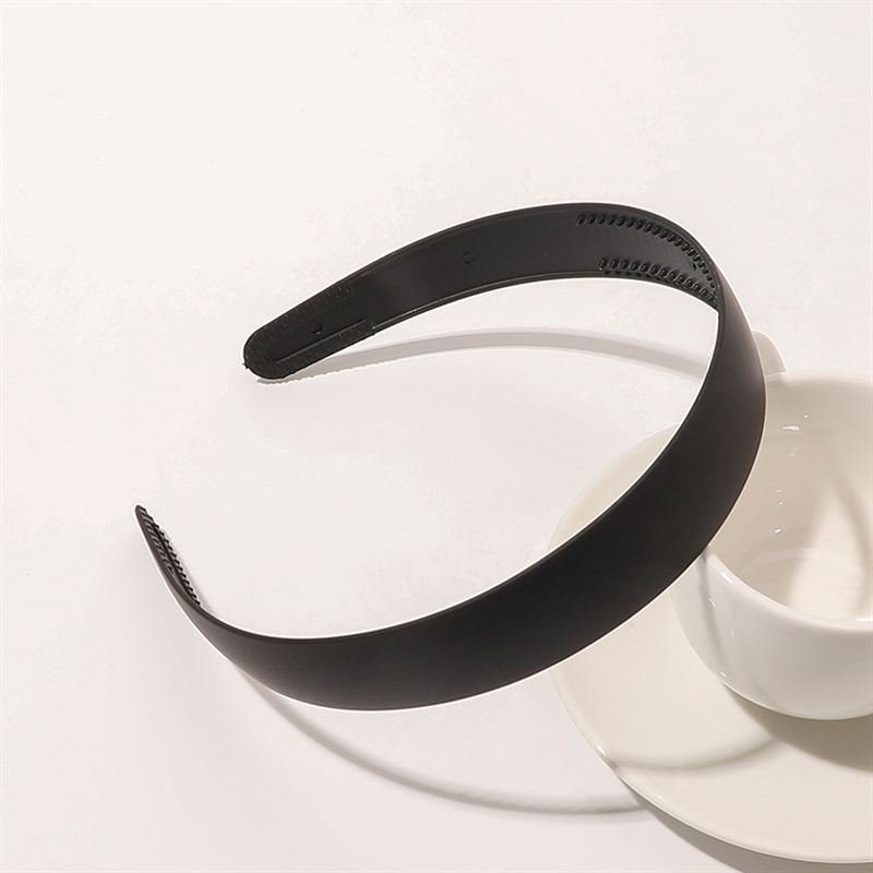 SOHO Elisa Headband - Black - Hair Accessories | Fashiongirl