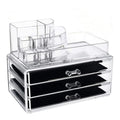 Der UNIQ Make-up-Organizer – 3 Schubladen SF-1303 (U320) von UNIQ verfügt über drei ausziehbare Schubladen und obere Fächer, ideal zum Ordnen von Kosmetika, Schmuck, Büromaterial oder kleinen Accessoires.